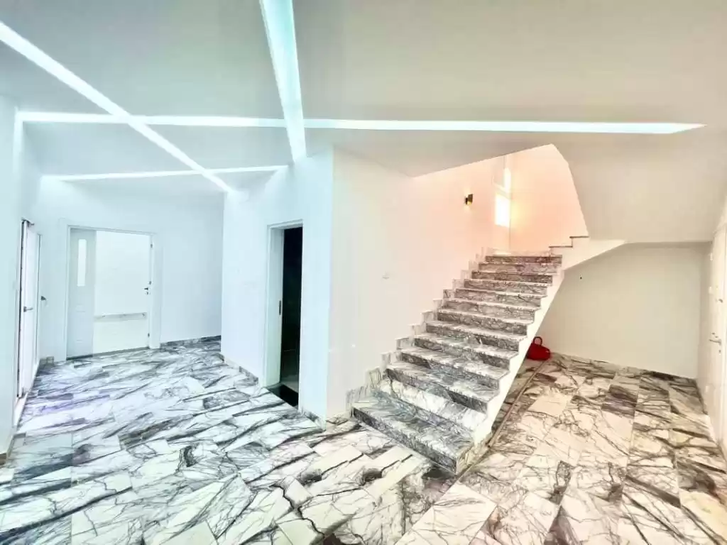 yerleşim Hazır Mülk 3 yatak odası S/F dubleks  satılık içinde Bağdat Valiliği #49760 - 1  image 