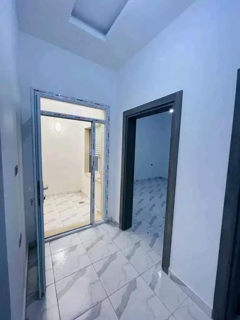 yerleşim Hazır Mülk 3 yatak odası S/F Apartman  kiralık içinde Bağdat Valiliği #49825 - 1  image 