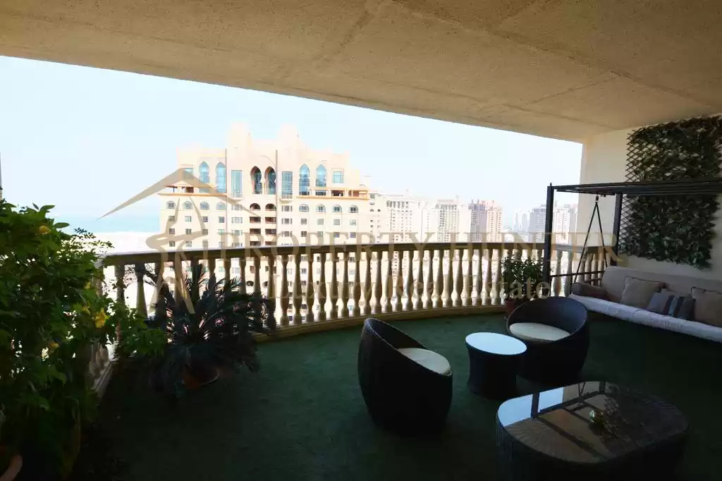 Résidentiel Propriété prête 3 + femme de chambre S / F Appartement  à vendre au Al-Sadd , Doha #49897 - 1  image 
