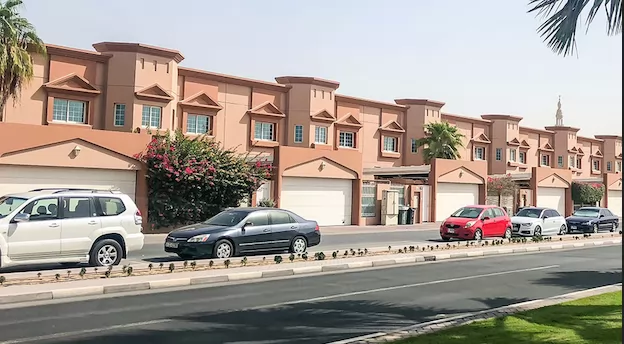 Жилой Готовая недвижимость 3+комнаты для горничных С/Ж Комплекс вилл  продается в Доха #49918 - 1  image 