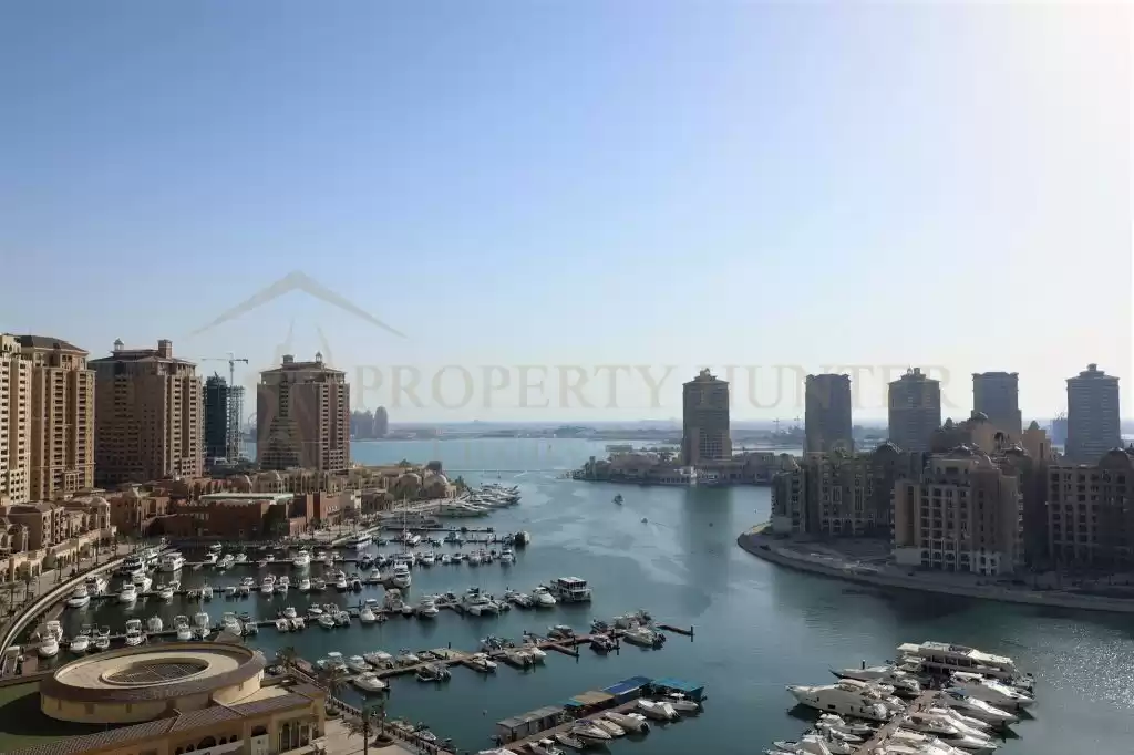 Жилой Готовая недвижимость 2 спальни С/Ж Квартира  продается в Аль-Садд , Доха #50077 - 1  image 