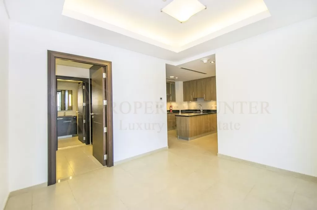 Residential Ready Property 1 Bedroom S/F Apartment  for sale in The-Pearl-Qatar , Doha-Qatar #50079 - 6  image 