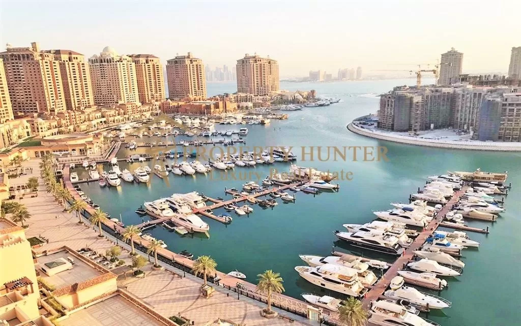 Residential Ready Property 4+maid Bedrooms S/F Penthouse  for sale in The-Pearl-Qatar , Doha-Qatar #50087 - 1  image 