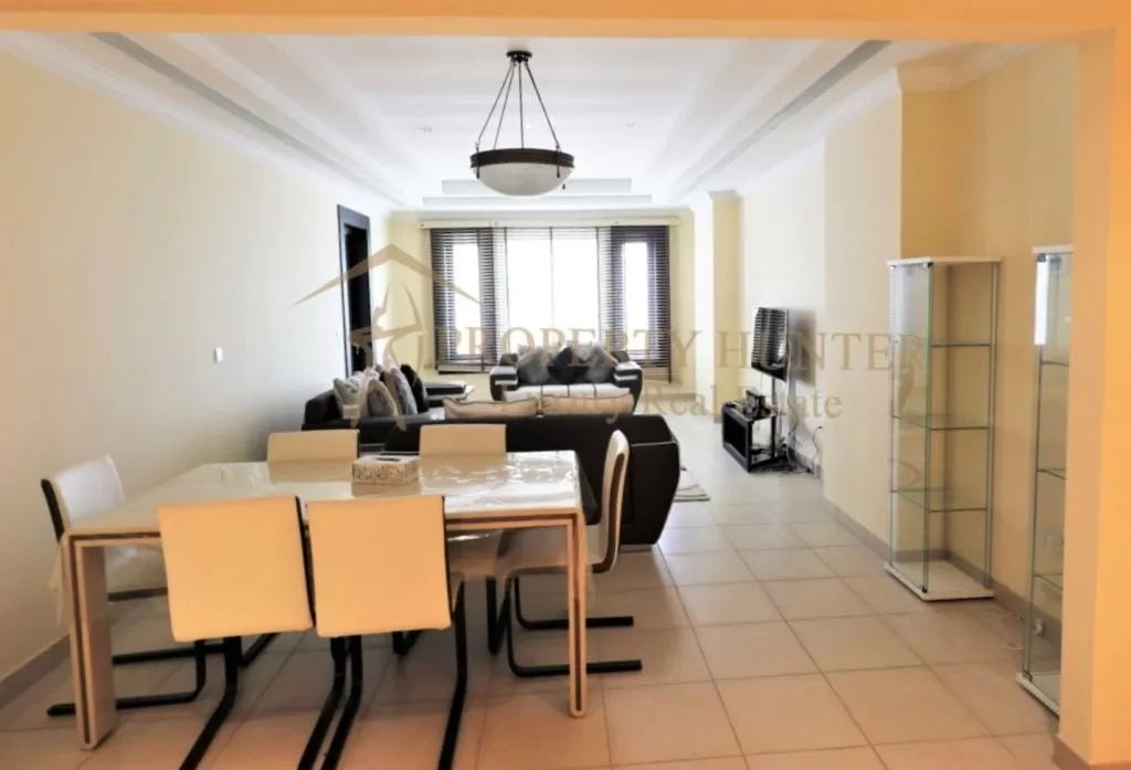 Residential Ready Property 2 Bedrooms S/F Apartment  for sale in The-Pearl-Qatar , Doha-Qatar #50091 - 4  image 