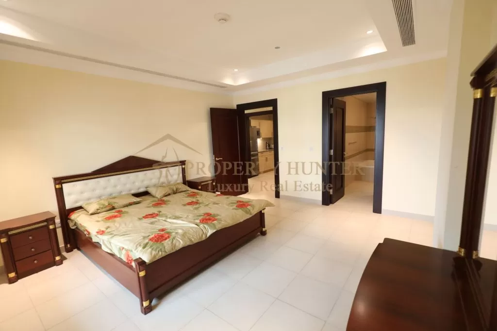 Residential Ready Property 2 Bedrooms S/F Apartment  for sale in The-Pearl-Qatar , Doha-Qatar #50091 - 6  image 