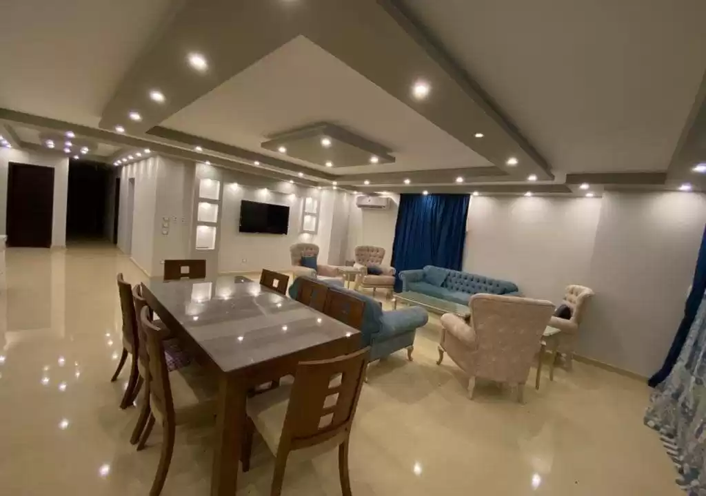Жилой Готовая недвижимость 2 спальни Н/Ф Квартира  в аренду в Вади Аль Саил , Доха #50253 - 1  image 