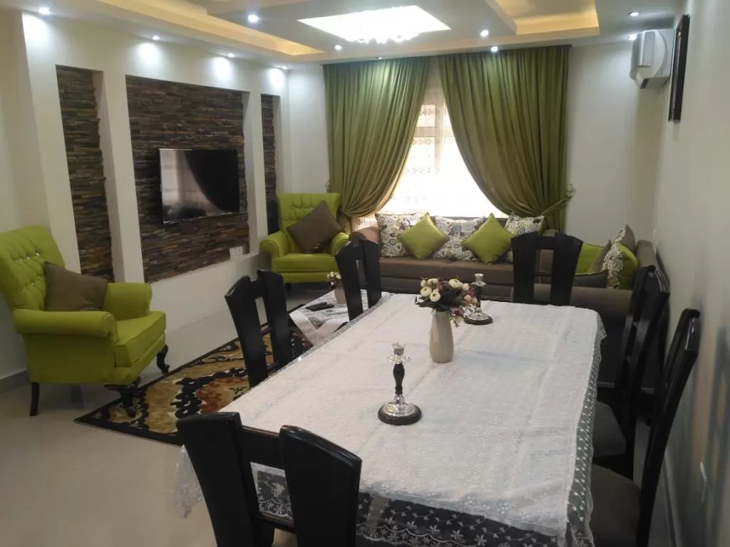 Résidentiel Propriété prête 2 chambres S / F Appartement  à vendre au Al Wukair , Al Wakrah #50482 - 1  image 