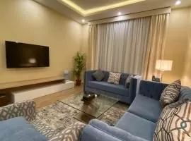 yerleşim Hazır Mülk 2 yatak odası S/F Apartman  kiralık içinde Wadi Al Yelken , Doha #51224 - 1  image 