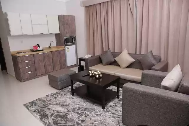 Residencial Listo Propiedad 2 dormitorios U / F Apartamento  alquiler en Ras Lafán , Al Khor #51235 - 1  image 