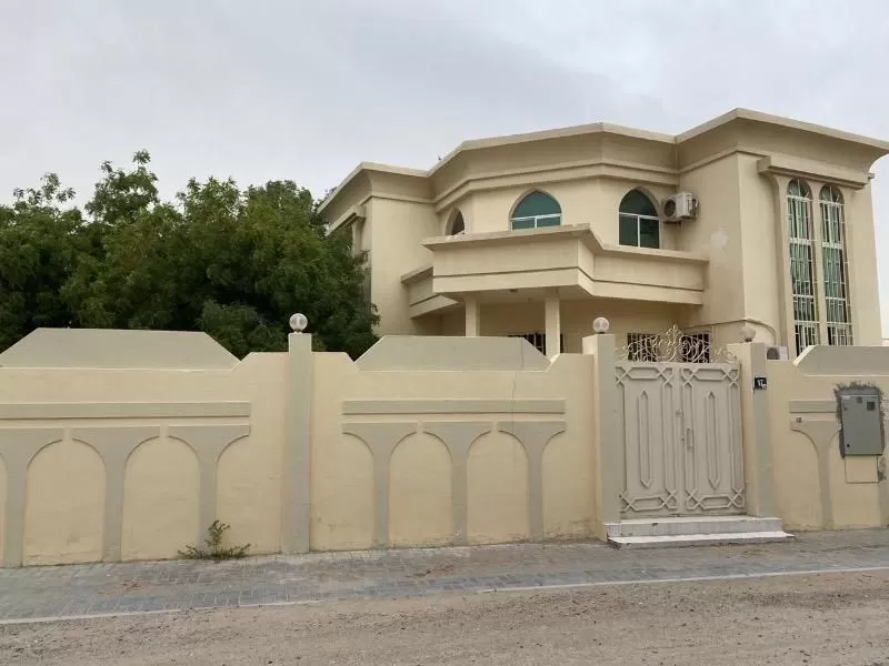 yerleşim Hazır Mülk 4 Yatak Odası F/F Site İçinde Villa  kiralık içinde Sharjah #51677 - 1  image 