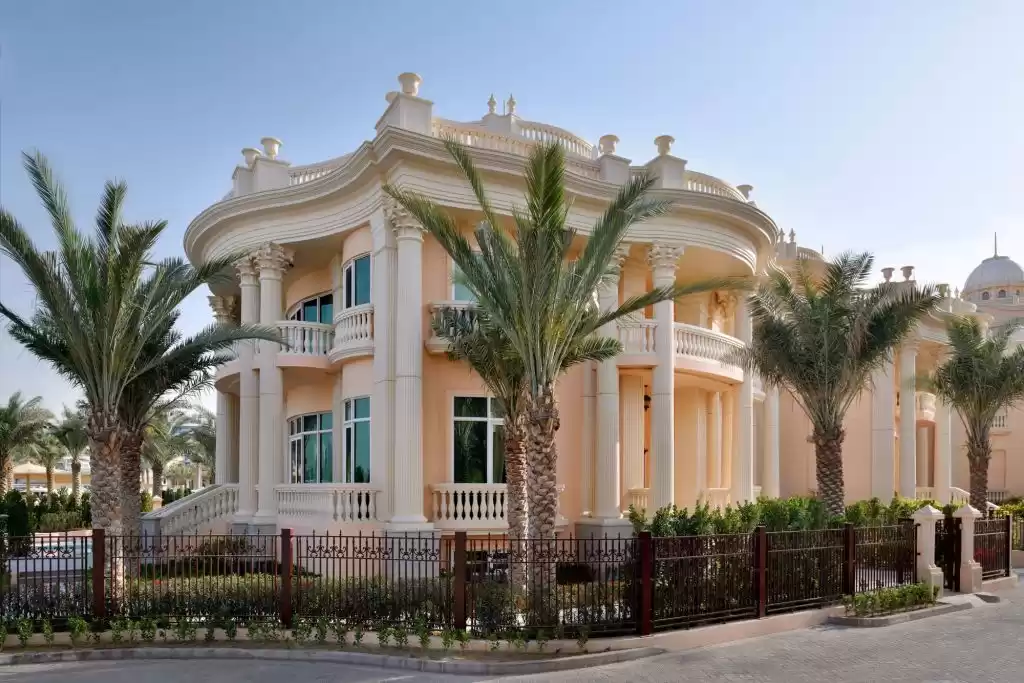 Residential Ready Property 5 Bedrooms U/F Standalone Villa  for rent in Dubai #51722 - 1  image 