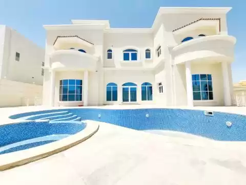 Résidentiel Propriété prête 4 chambres F / F Villa autonome  a louer au Bur Dubaï , Dubai #51766 - 1  image 