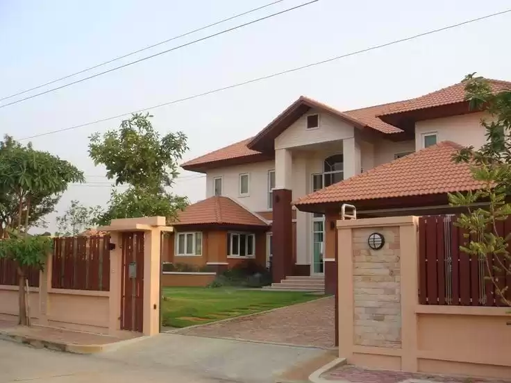 Residential Ready Property 4+maid Bedrooms S/F Standalone Villa  for rent in Dubai #51791 - 1  image 