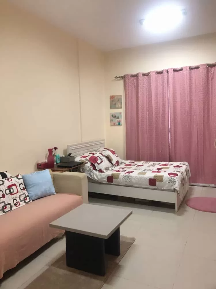 yerleşim Hazır Mülk 2 yatak odası F/F Apartman  kiralık içinde Sharjah #51814 - 1  image 