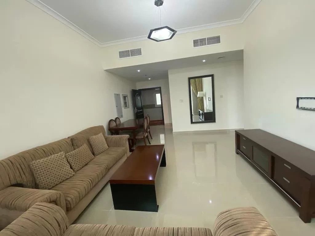 Residential Ready Property 2 Bedrooms F/F Apartment  for rent in Sharjah #51818 - 1  image 