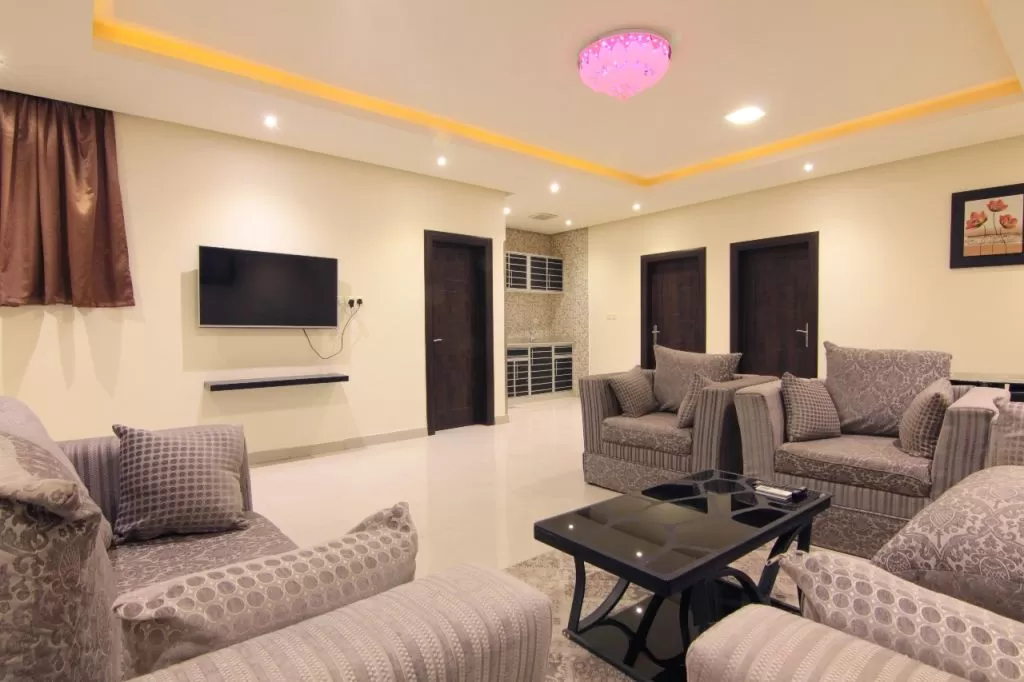 Residential Ready Property 2 Bedrooms S/F Apartment  for rent in Wadi Ain , Khatm Al Shiklah , Al Ain #51858 - 1  image 