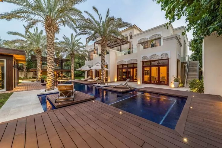 Résidentiel Propriété prête 4 chambres F / F Villa autonome  a louer au Jumeirah , Dubai #51966 - 1  image 