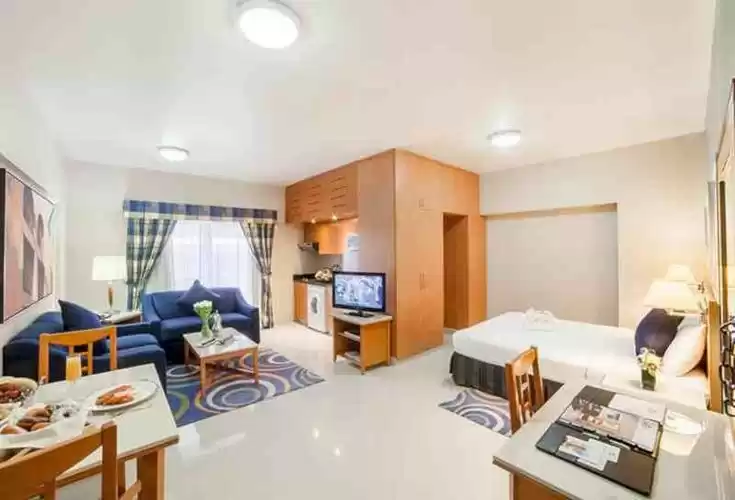 مسکونی املاک آماده 1 اتاق خواب F/F هتل آپارتمان  برای اجاره که در بر دبی , دبی #51985 - 1  image 