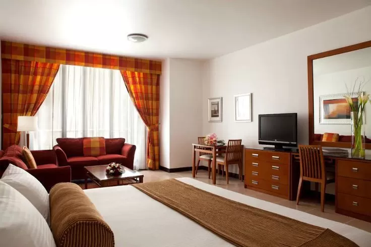 سكني عقار جاهز 1 غرفة  مفروش شقق فندقية  للإيجار في بر دبي , دبي #51987 - 1  صورة 