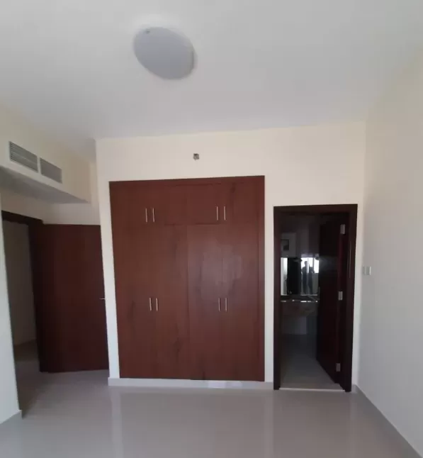Residential Ready Property 1 Bedroom U/F Apartment  for rent in Ajman #52090 - 1  image 