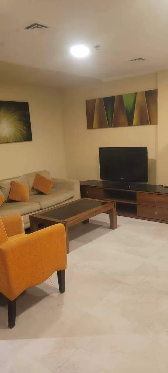 yerleşim Hazır Mülk 2 yatak odası F/F Otel Daireleri  kiralık içinde Sharjah #52136 - 1  image 