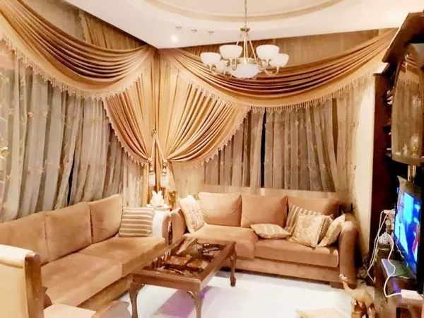 Residencial Listo Propiedad 2 + habitaciones de servicio U / F Villa Standerlone  venta en Abu Dhabi #52157 - 1  image 