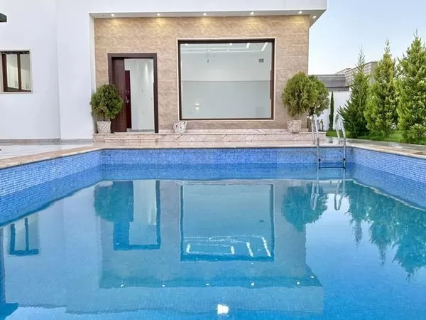 Жилой Готовая недвижимость 2+комнаты для горничных Н/Ф Отдельная вилла  продается в Абу Даби #52168 - 1  image 