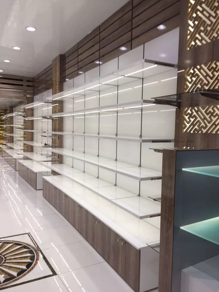 Commercial Ready Property U/F Retail  for rent in Dubai #52197 - 1  image 