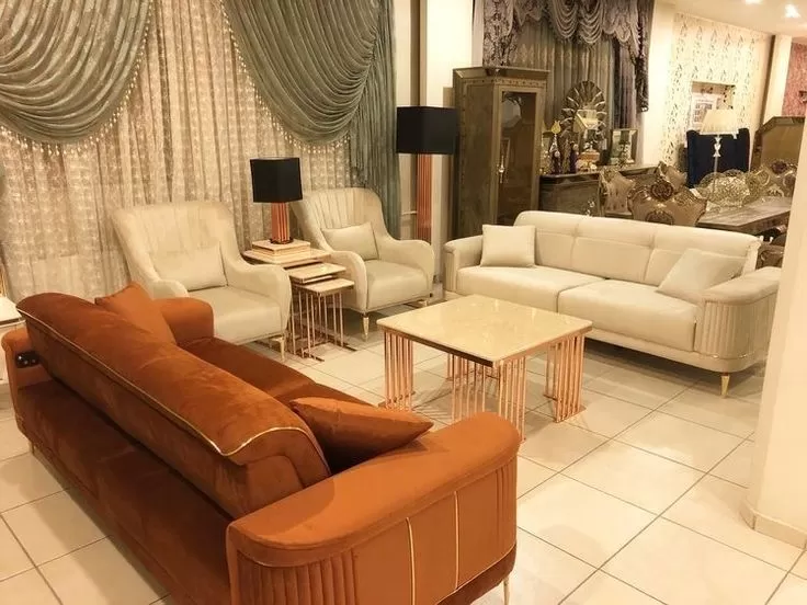 Residential Ready Property 2 Bedrooms F/F Apartment  for rent in Sharjah #52379 - 1  image 