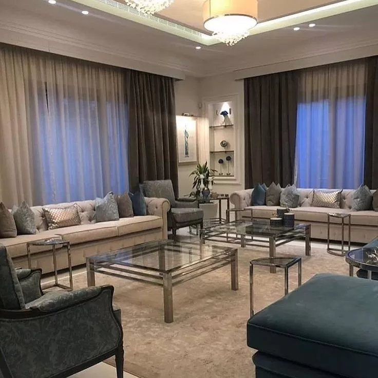 Residential Ready Property 2 Bedrooms F/F Apartment  for rent in Dubai #52440 - 1  image 
