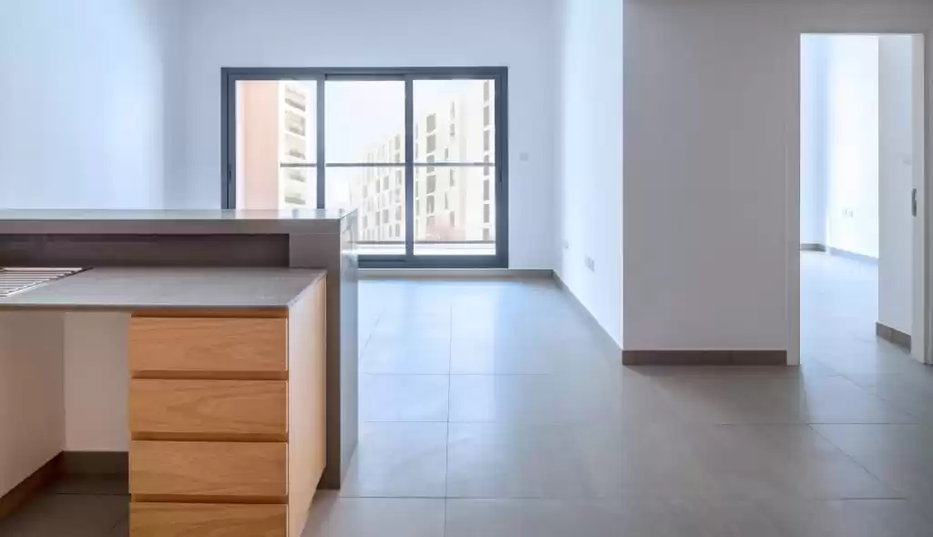 Residential Ready Property 1 Bedroom S/F Apartment  for sale in Sharjah #52605 - 1  image 
