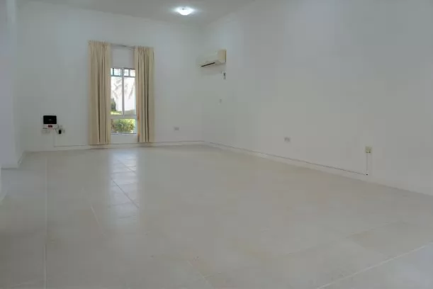 Residential Ready Property 3 Bedrooms U/F Standalone Villa  for rent in Al Sadd , Doha #7980 - 1  image 