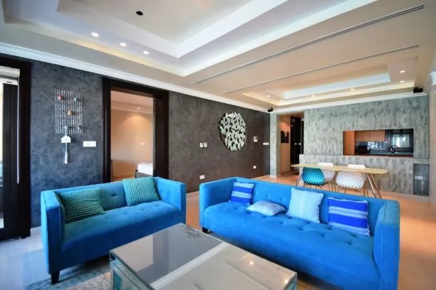 Wohn Klaar eigendom 1 + Zimmermädchen F/F Stadthaus  zu verkaufen in Al Sadd , Doha #7994 - 1  image 