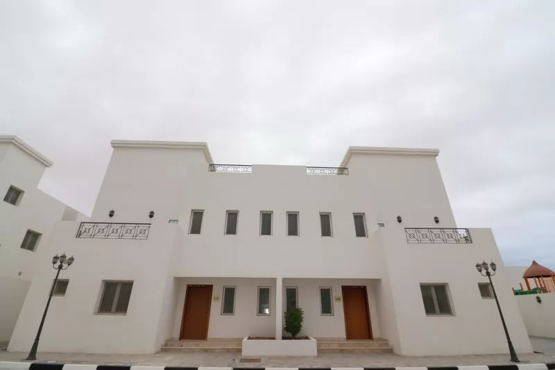 Residential Ready Property 2 Bedrooms S/F Standalone Villa  for rent in Doha #8012 - 1  image 