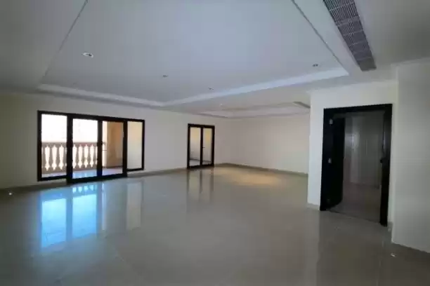 Residential Ready Property 2 Bedrooms S/F Apartment  for sale in Al Sadd , Doha #8018 - 1  image 
