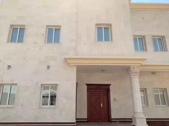 Residential Ready Property 6 Bedrooms U/F Standalone Villa  for sale in Al Sadd , Doha #8023 - 1  image 