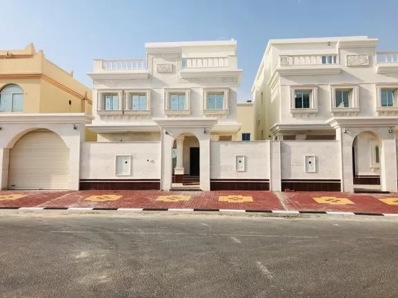 Residential Ready Property 6 Bedrooms U/F Standalone Villa  for sale in Al Sadd , Doha #8024 - 1  image 