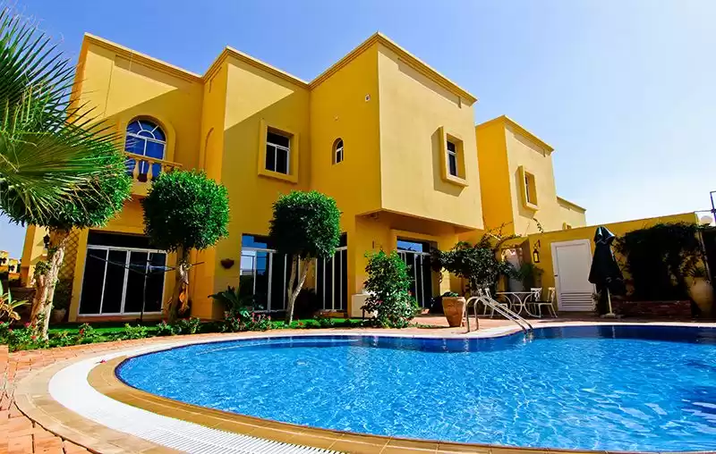 سكني عقار جاهز 5 غرف  نصف مفروش شقة  للإيجار في السد , الدوحة #8048 - 1  صورة 
