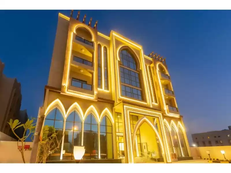 Commercial Ready Property S/F Halls-Showrooms  for rent in Al Sadd , Doha #8105 - 1  image 