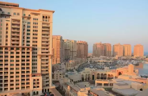 Жилой Готовая недвижимость 1 спальня Ж/Ж Квартира  в аренду в Аль-Садд , Доха #8187 - 1  image 