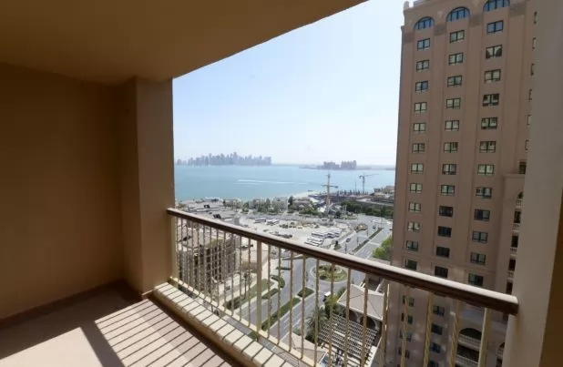 Wohn Klaar eigendom 1 Schlafzimmer F/F Wohnung  zu verkaufen in Al Sadd , Doha #8234 - 1  image 