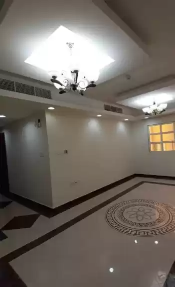 Residential Ready Property 2 Bedrooms U/F Apartment  for rent in Al Sadd , Doha #8306 - 1  image 