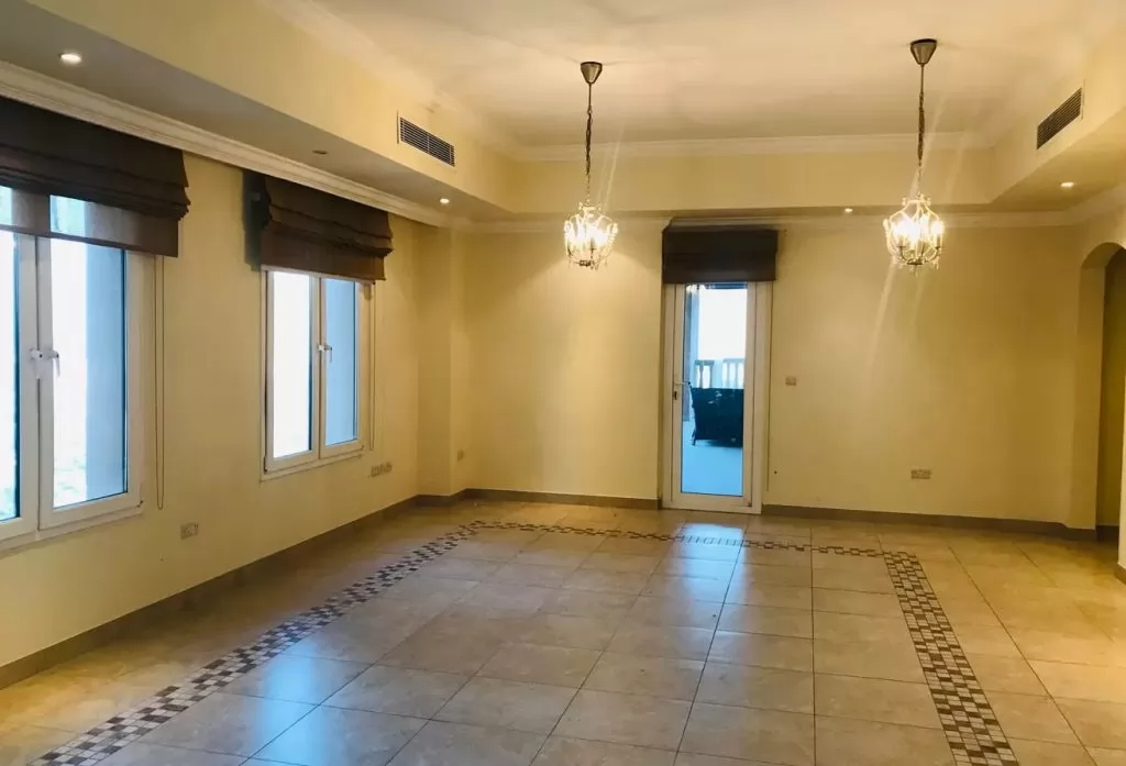 Residential Ready Property 3+maid Bedrooms S/F Apartment  for rent in Doha-Qatar #8330 - 1  image 