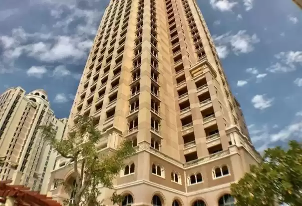 Résidentiel Propriété prête 1 chambre S / F Appartement  a louer au Al-Sadd , Doha #8334 - 1  image 