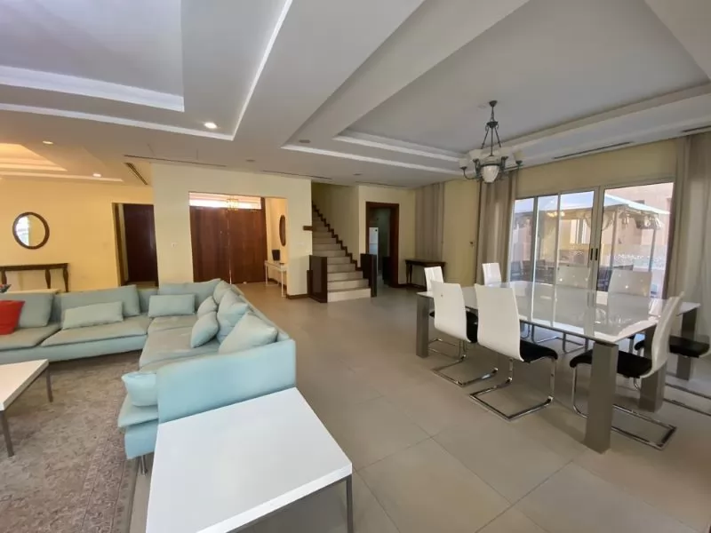 Residential Ready Property 2 Bedrooms F/F Standalone Villa  for rent in West-Bay , Al-Dafna , Doha-Qatar #8376 - 1  image 