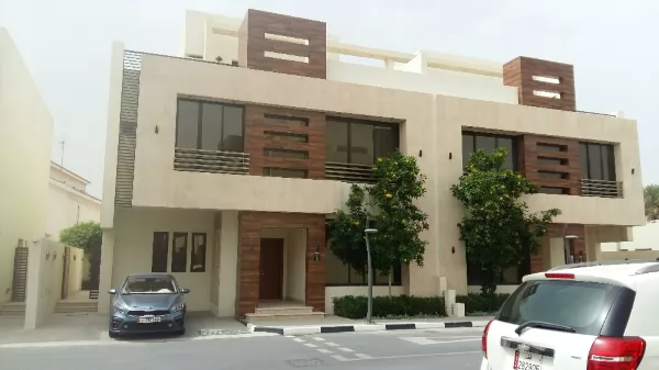 yerleşim Hazır Mülk 5 Yatak Odası F/F Müstakil Villa  kiralık içinde Doha #8379 - 1  image 