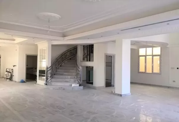 Жилой Готовая недвижимость 6+комнат для горничных Н/Ф Отдельная вилла  продается в Аль-Садд , Доха #8384 - 1  image 