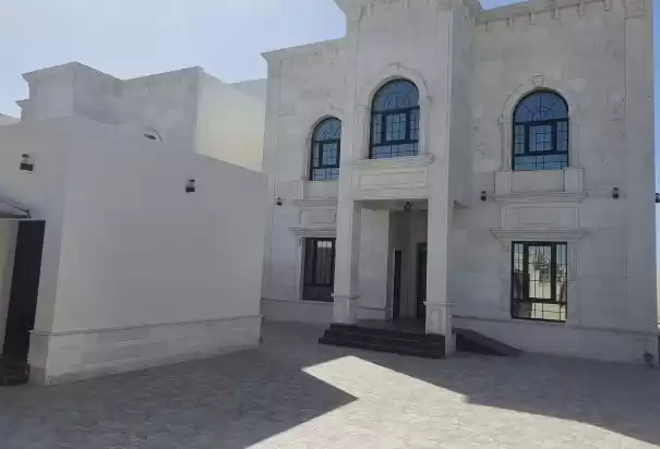 Жилой Готовая недвижимость 6+комнат для горничных Н/Ф Отдельная вилла  продается в Аль-Садд , Доха #8455 - 1  image 