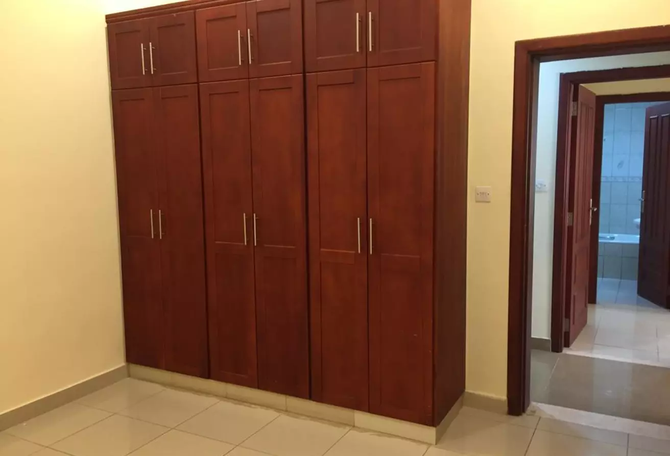 Wohn Klaar eigendom 3 Schlafzimmer S/F Wohnung  zu vermieten in Al Sadd , Doha #8487 - 1  image 