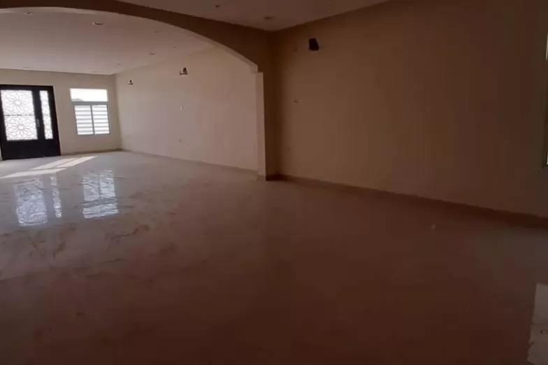 Residential Ready Property 4 Bedrooms U/F Standalone Villa  for rent in Al Sadd , Doha #8526 - 1  image 